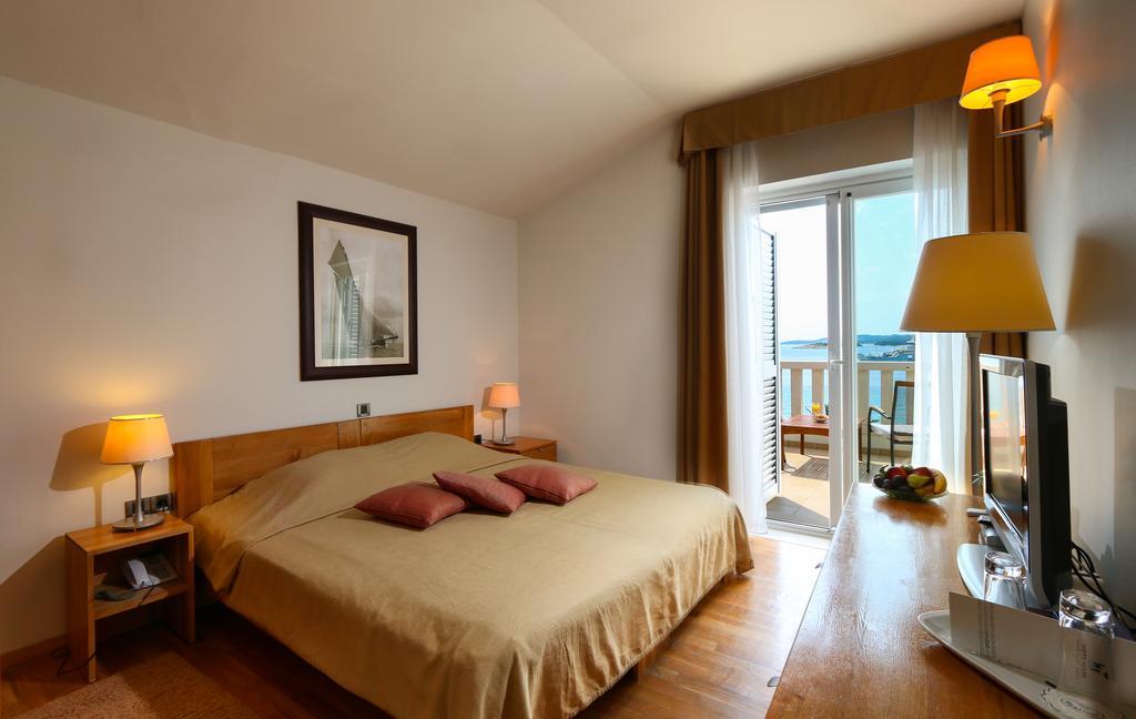 Hotel Indijan Orebic Exterior photo